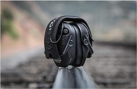 Walkers Razor Quad Electronic Muffs 4 Mic 360 Degree Sound Capture