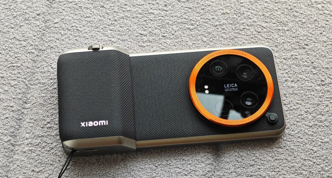 xiaomi 14 ultra design 2