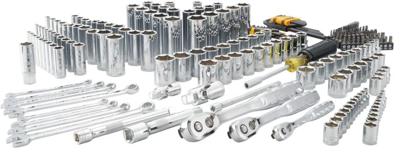 DEWALT Mechanic Tool Set
