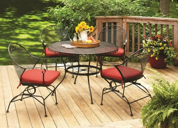 Better Homes & Gardens