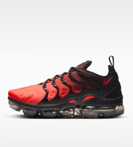 Nike Air VaporMax Plus Men's Shoes $121.97 5 Nike